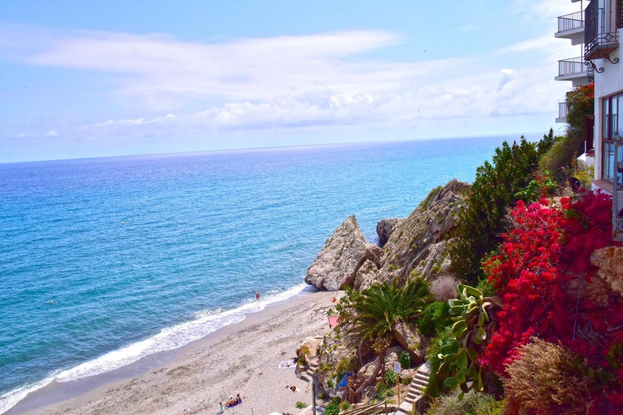 Nerja Center Apartment With Sea View Экстерьер фото